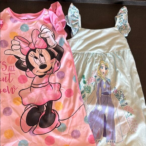 Disney 2 pack of Pink Minnie Mouse and Blue Elsa Nightgowns size 6 - Picture 1 of 10
